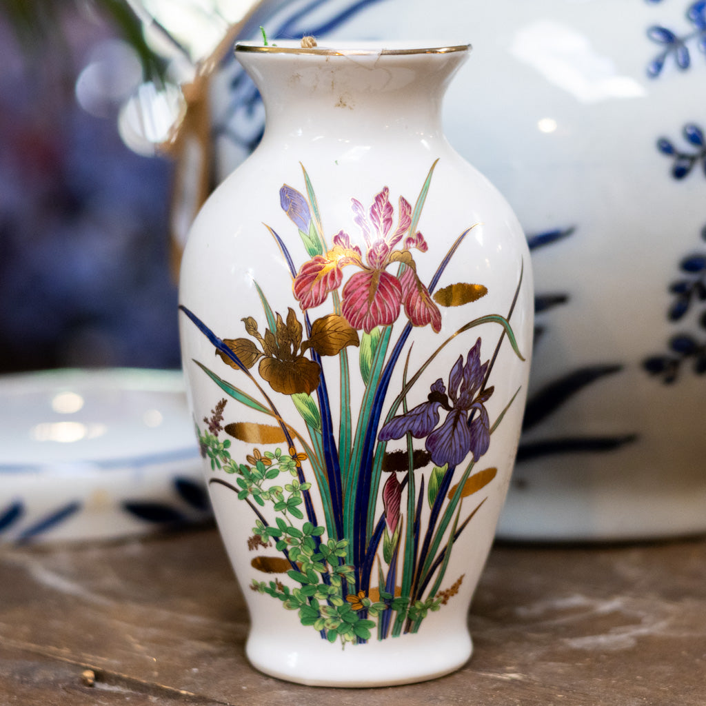 Vintage Iris Japanese Vase