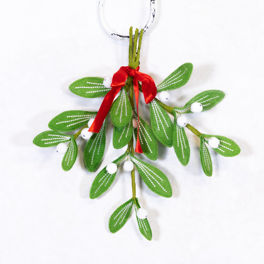 Felt Mistletoe Clip-On Ornament
