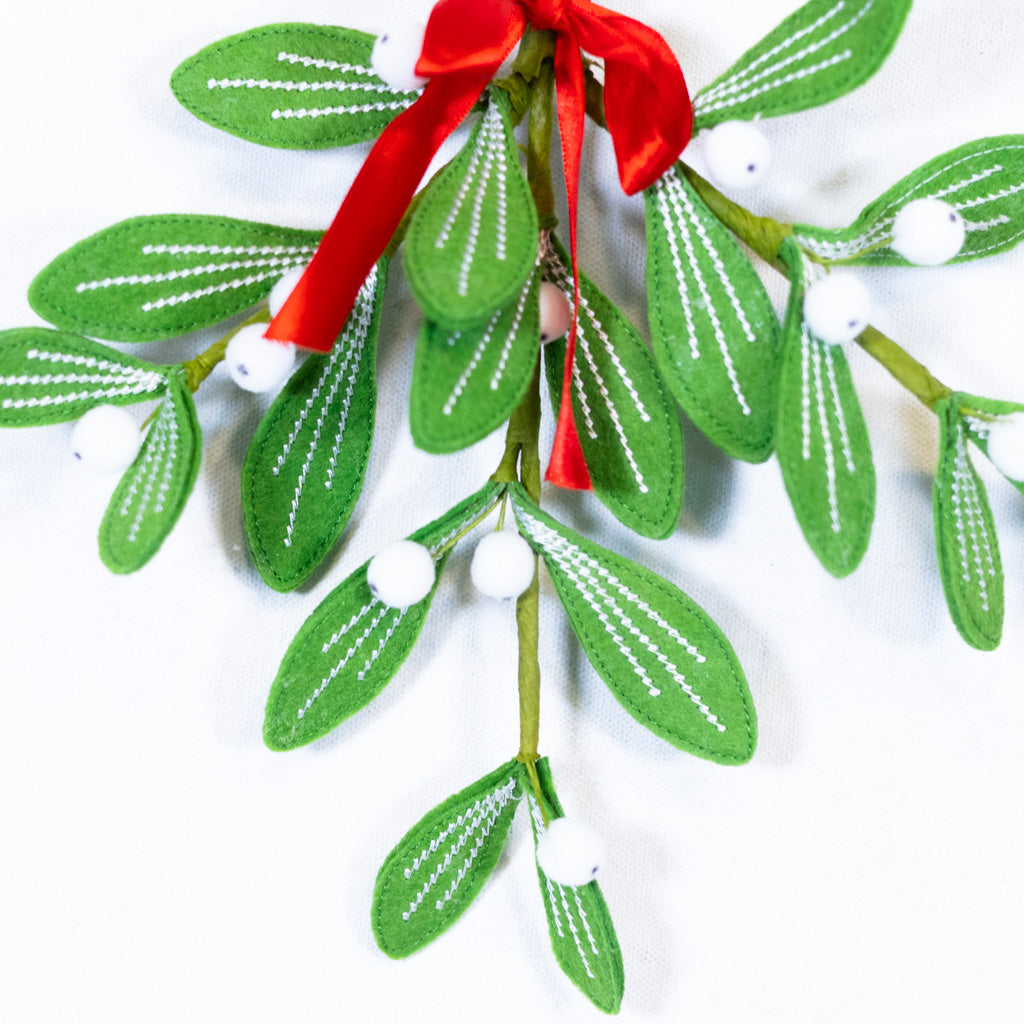 Felt Mistletoe Clip-On Ornament