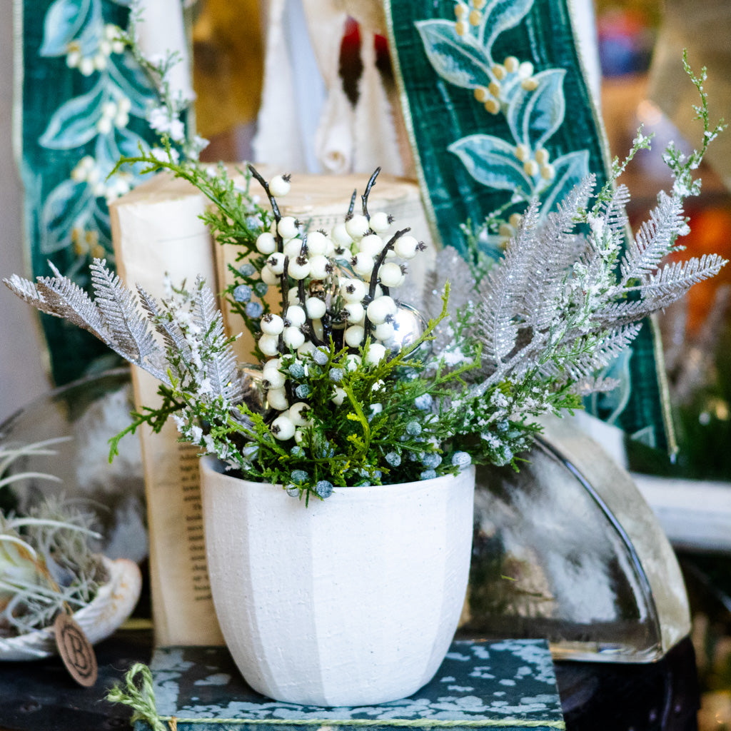 Bono White Terracotta Glazed Pot Medium