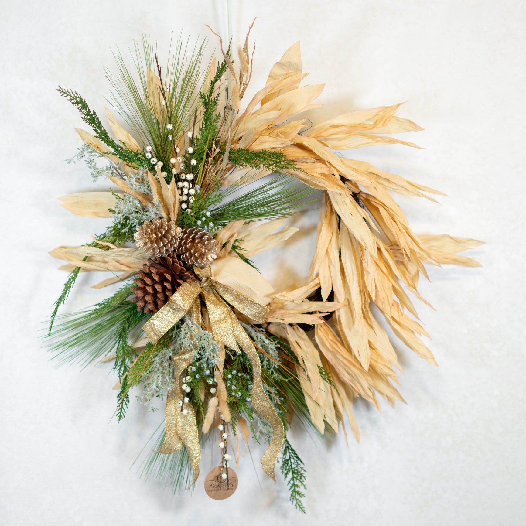 Seagrass Greetings Wreath