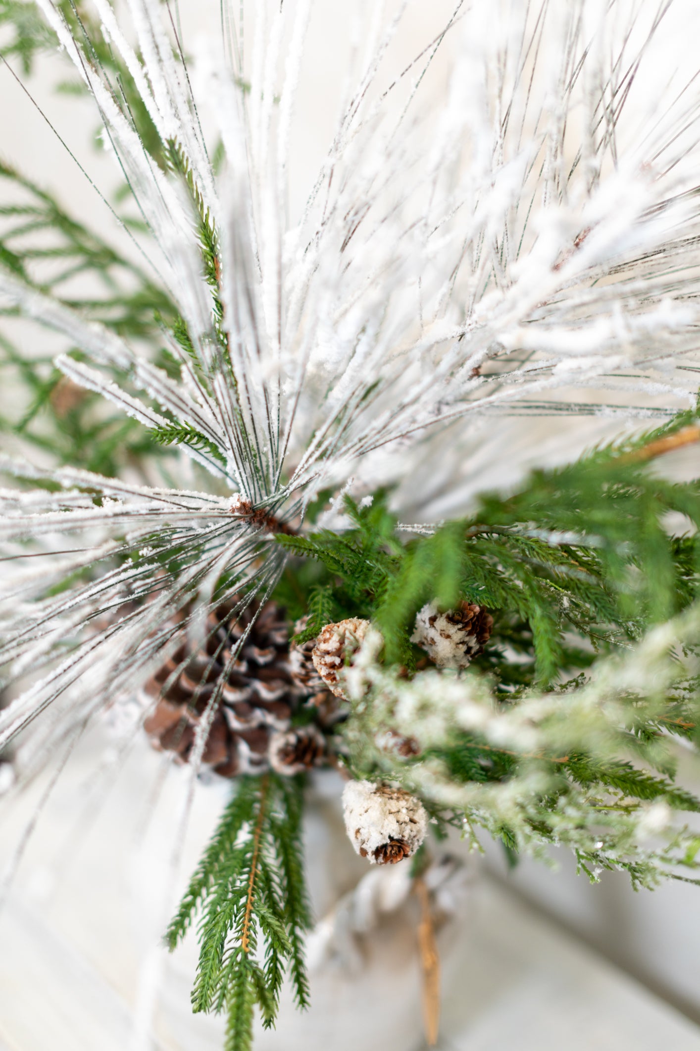 Snowy Pine Large Bouquet Drop In