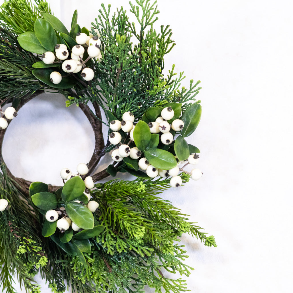Berry Cedar Cream Candle Ring