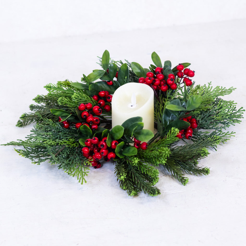 Berry Cedar Red Candle Ring