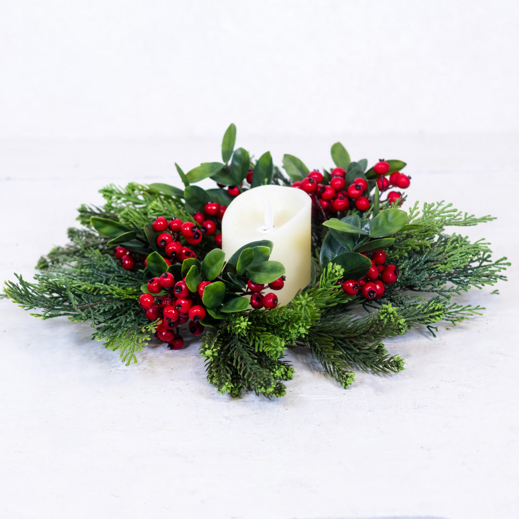 Berry Cedar Red Candle Ring