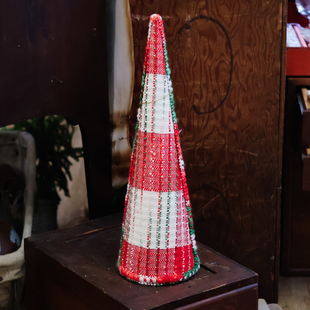 Short Cozy Christmas Yarn Tree