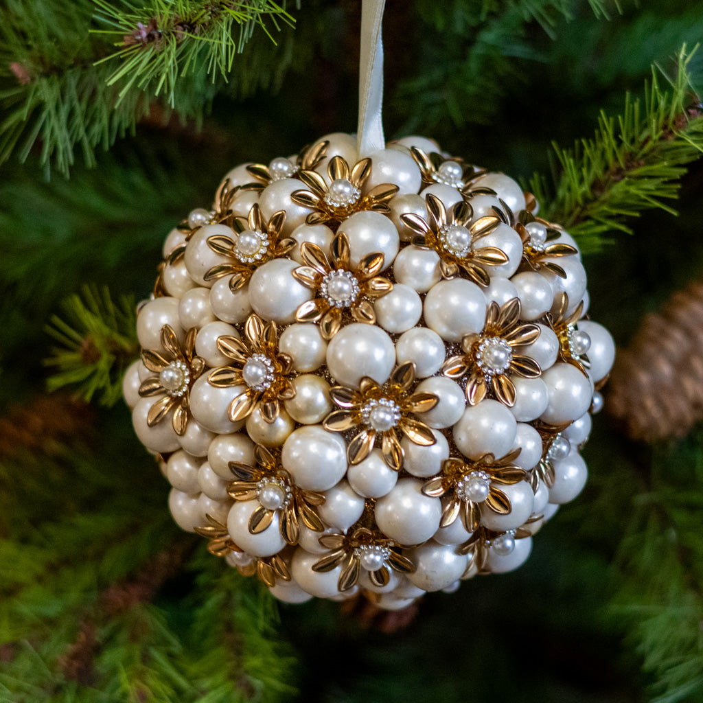 Pearl Floral Ball Ornament