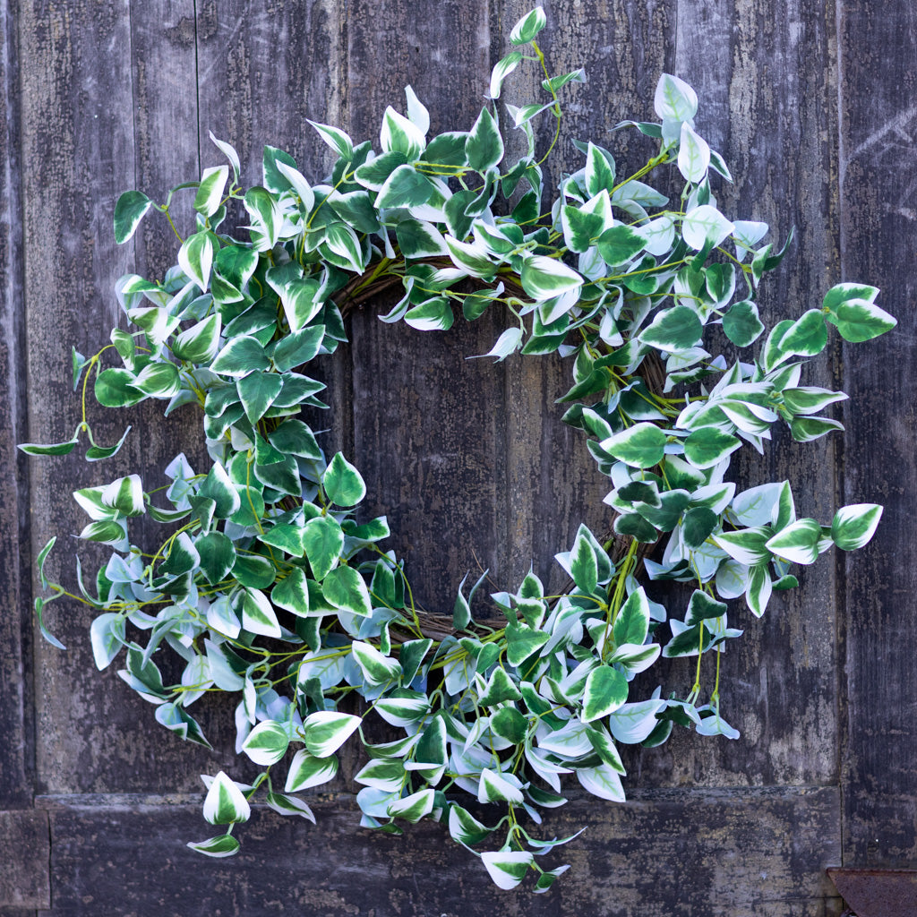 Ivy Green Cream Wreath