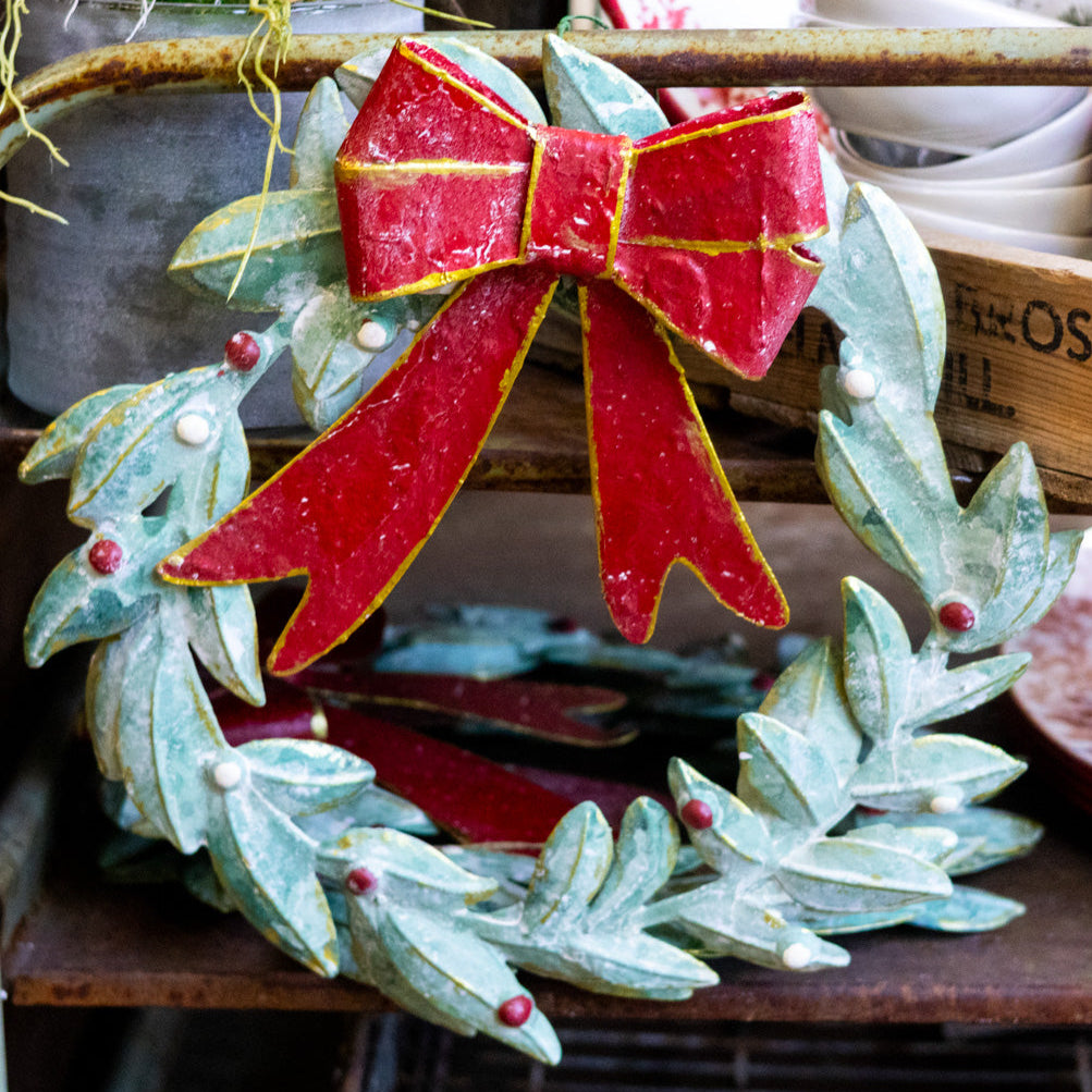 Metal Mistletoe Wreath with Bow Multi Color