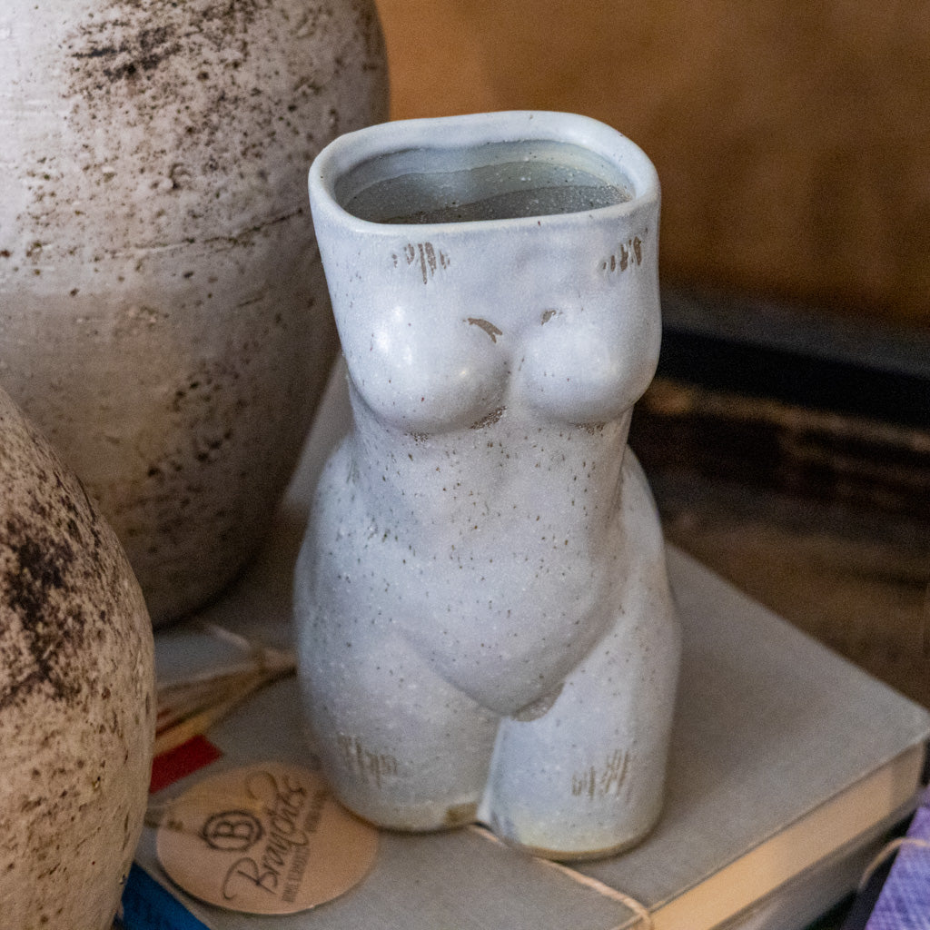 Anora Vase