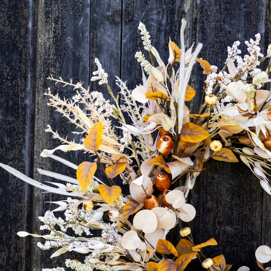 Cream Pods and Wheat Wreath 24"