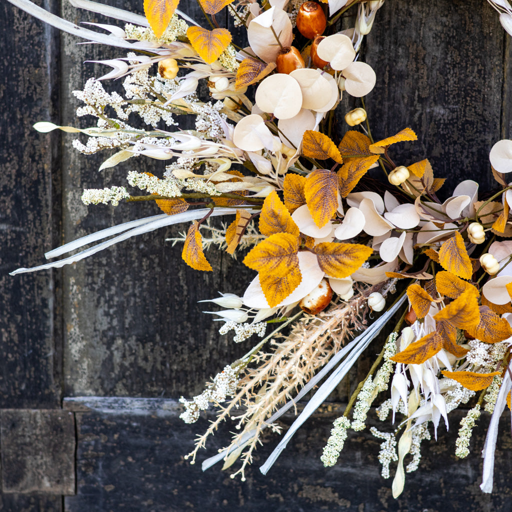 Cream Pods and Wheat Wreath 24"