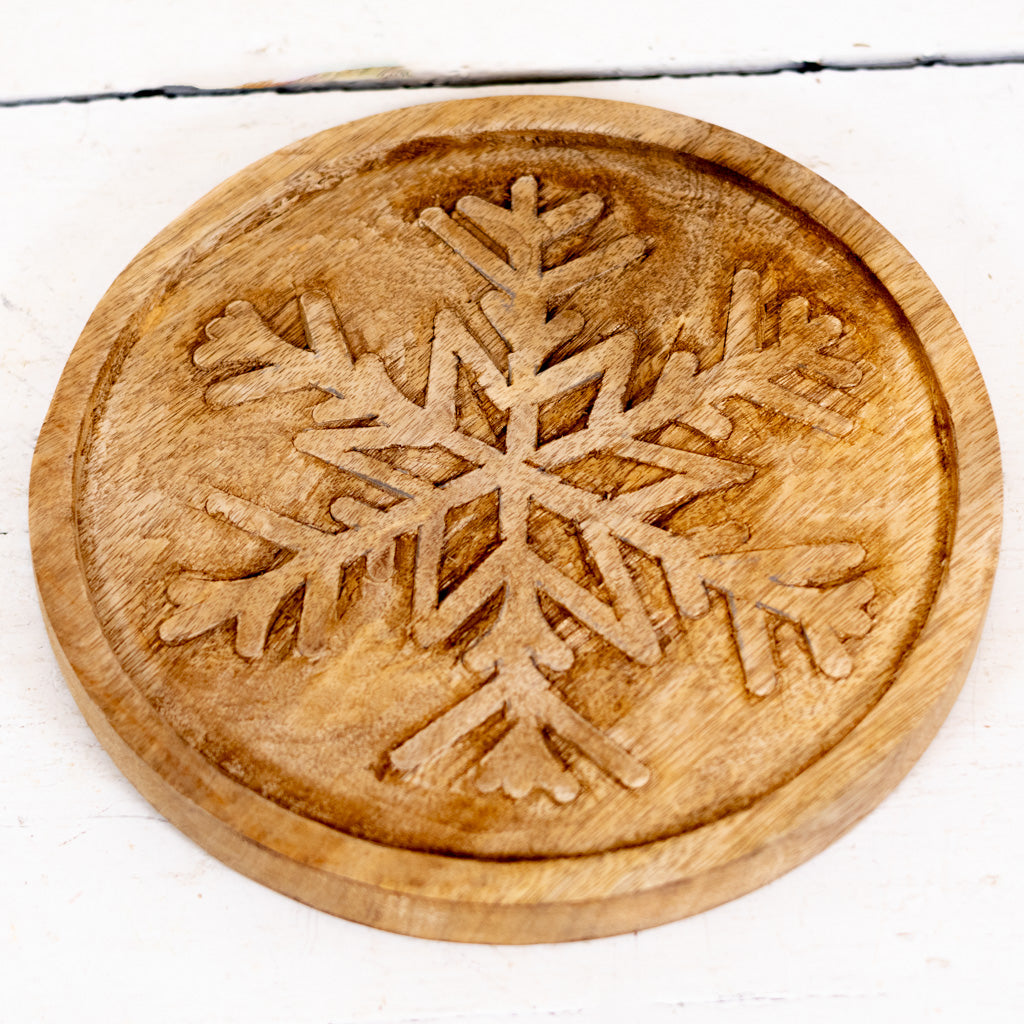 Wood Round Trivet with Snowflake Design