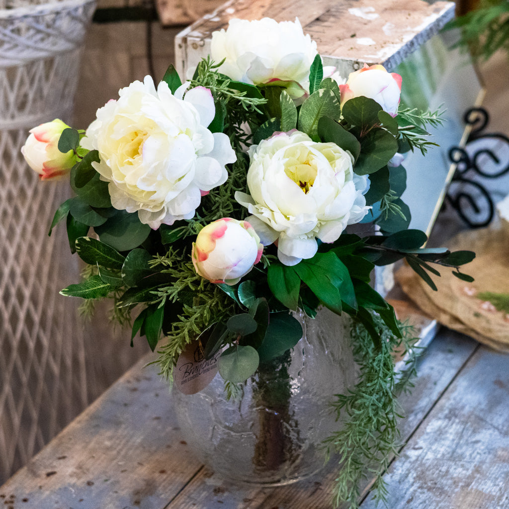 White Peony Grand Bouquet