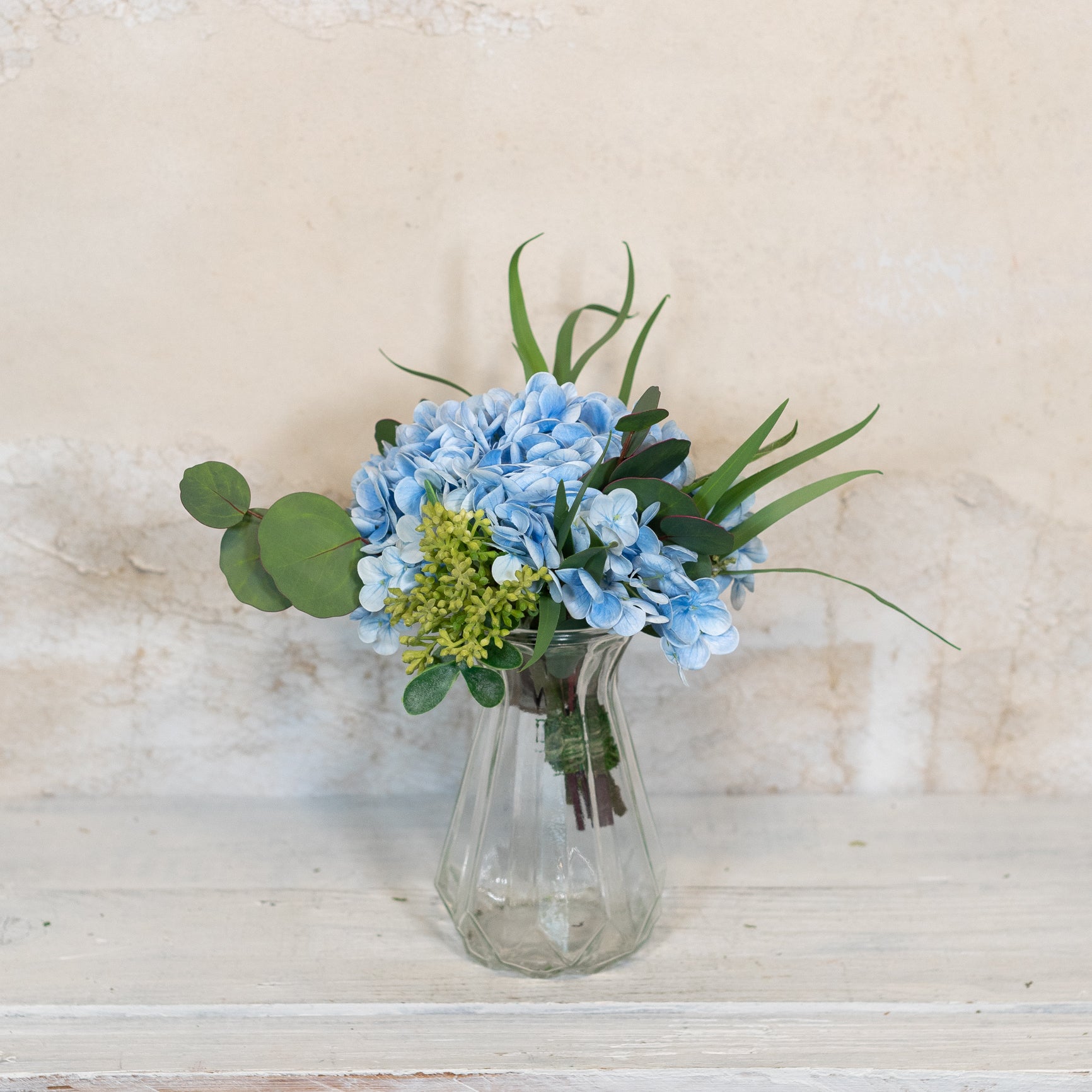 Single Blue Hydrangea Bouquet Drop In