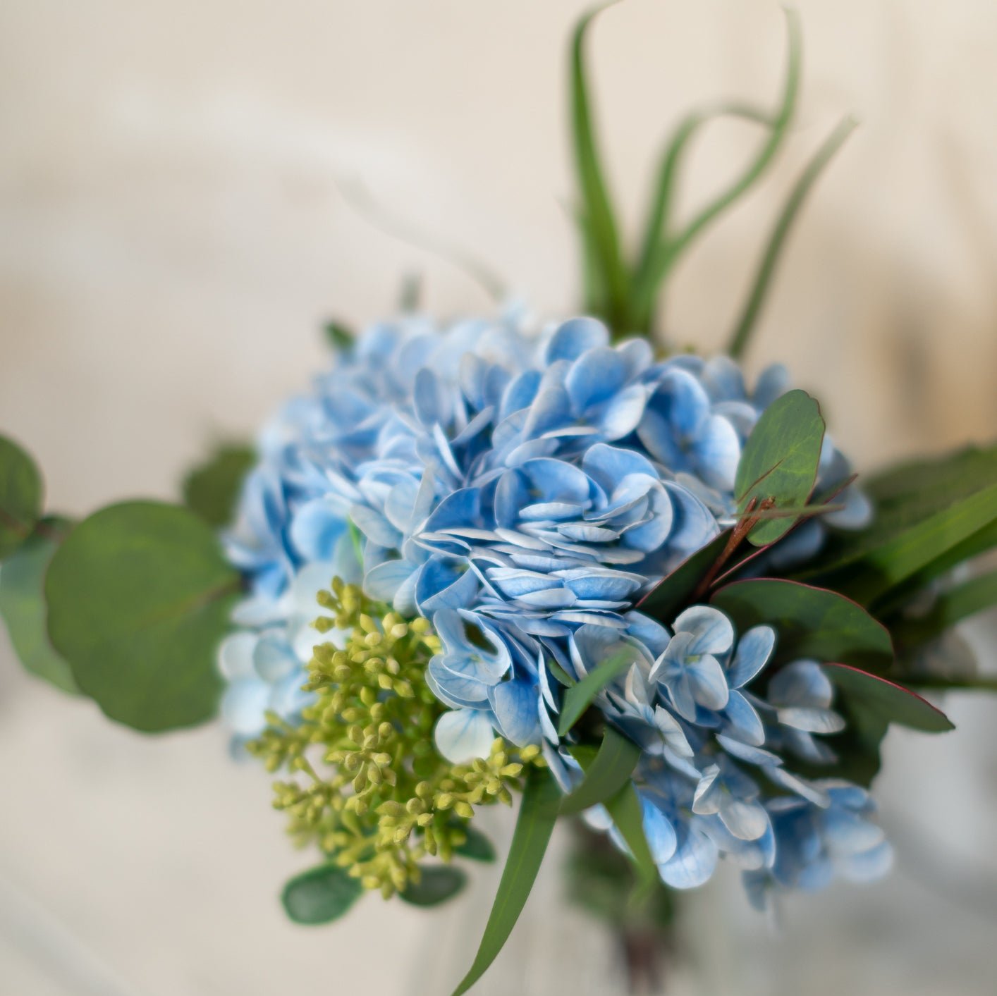 Single Blue Hydrangea Bouquet Drop In