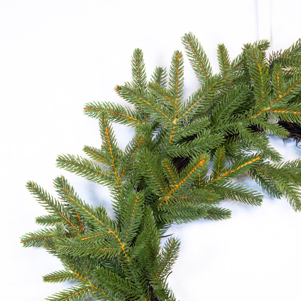 20"D Fraser Fir Wreath