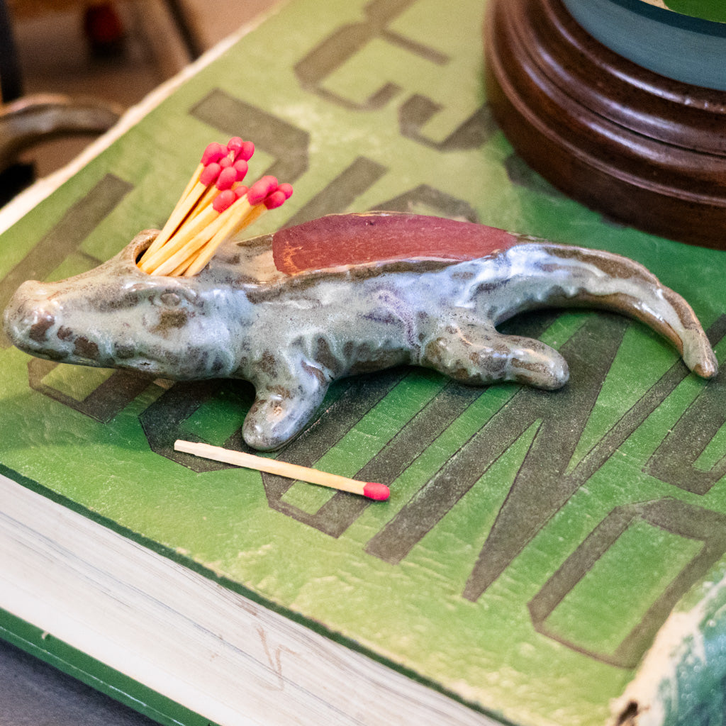 Stoneware Alligator Matchstick Holder with Striker