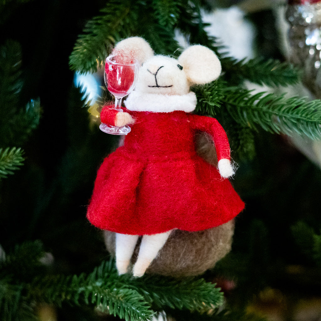 Felt  Mrs. Claus Mouse Sitting on Chair