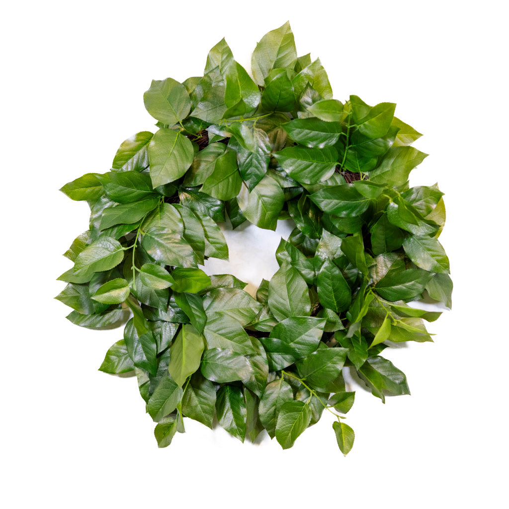 UV Salal Leaf Wreath