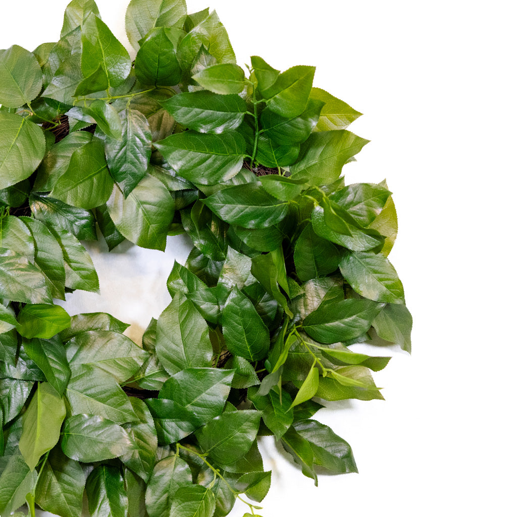UV Salal Leaf Wreath