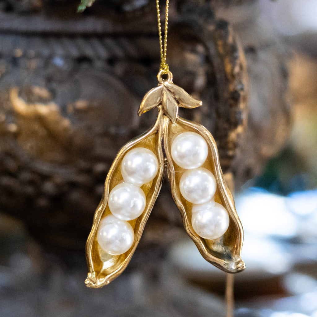 Metal Pea Pod Ornament