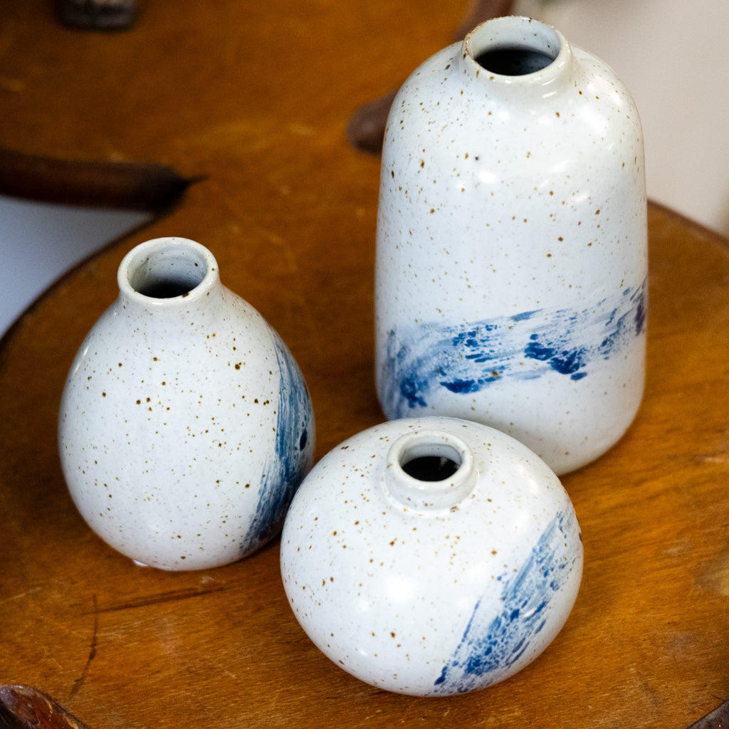 Stoneware Cream Blue Vase Short