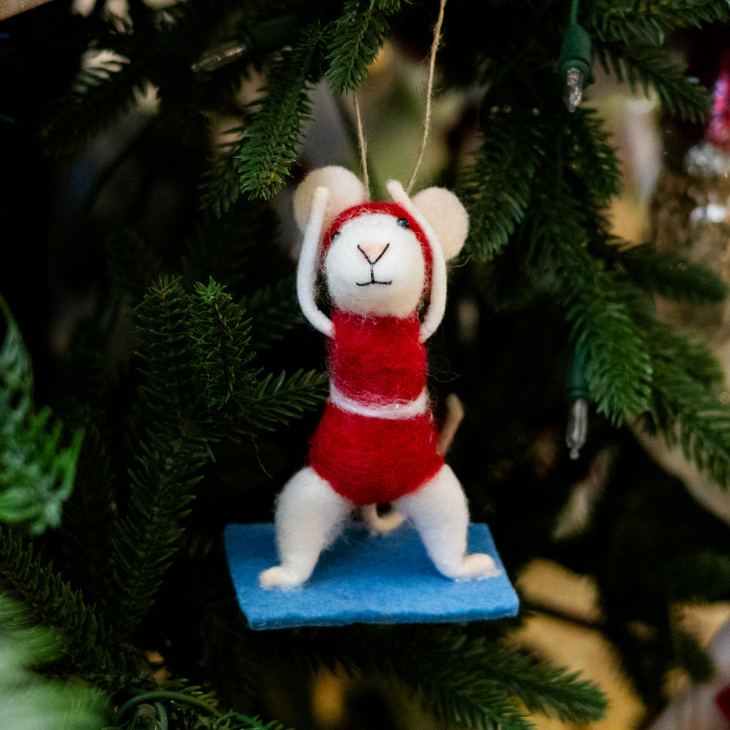 Felt Yoga Mouse on Red Blue Mat Ornament