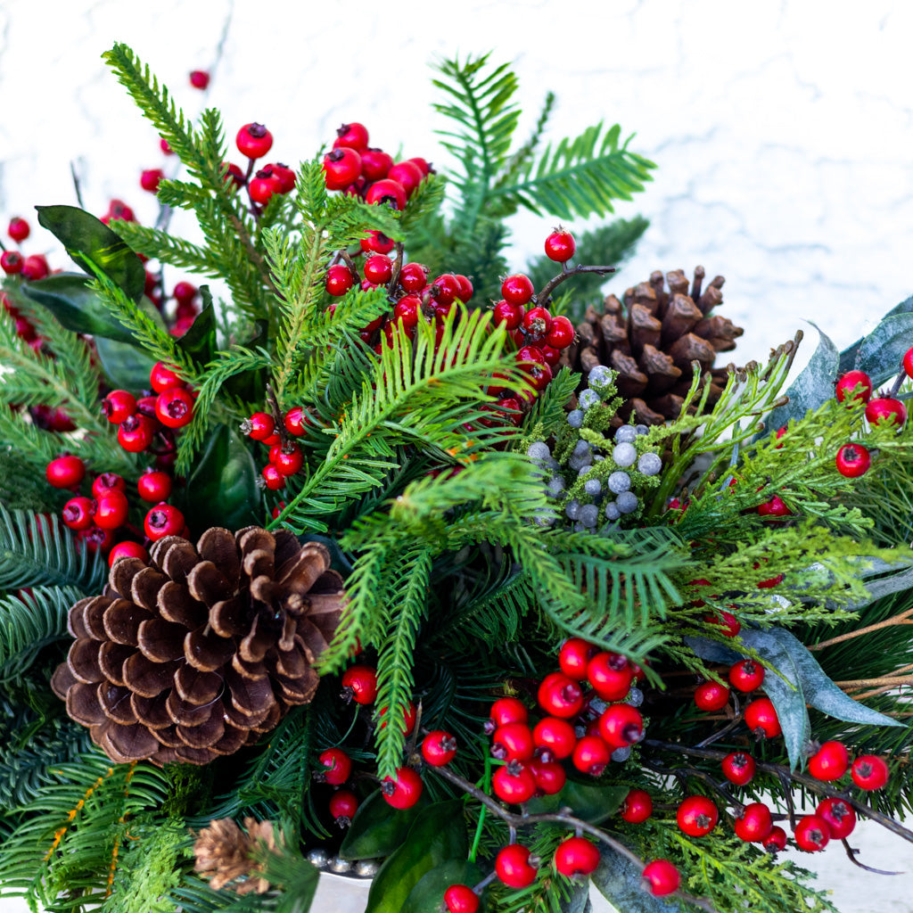 Very Berry Red Holiday Centerpiece Drop In