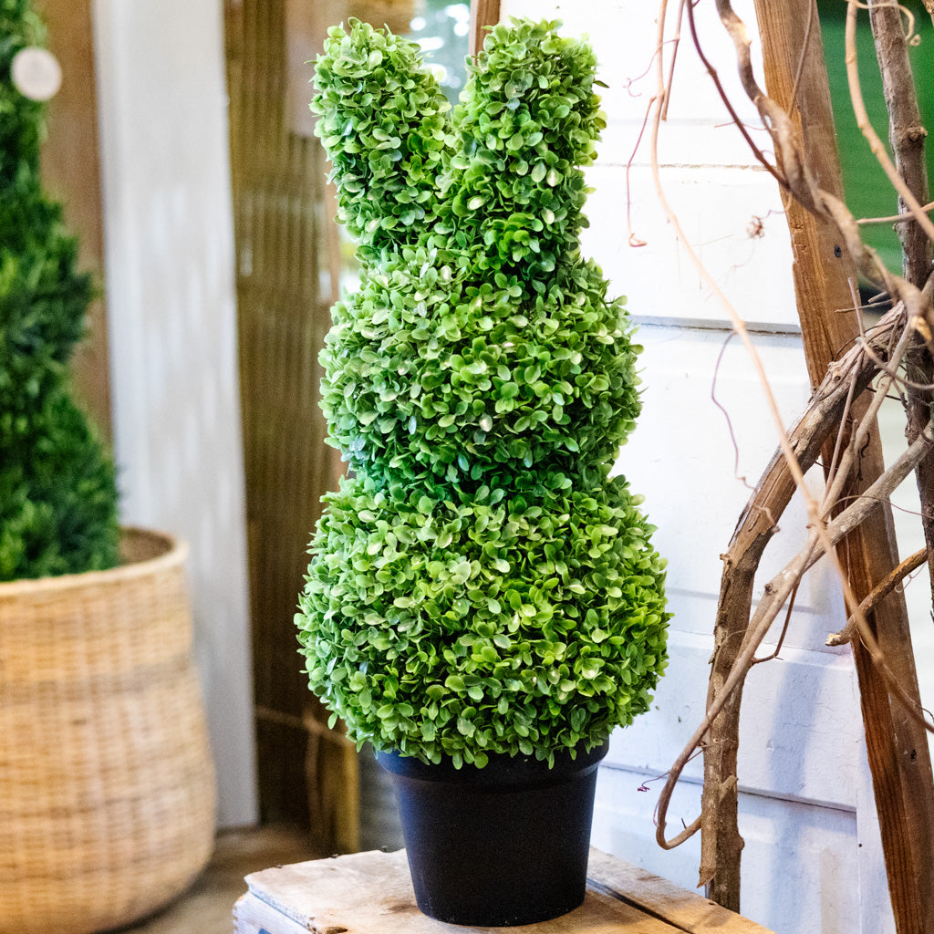 UV Boxwood Bunny Topiary