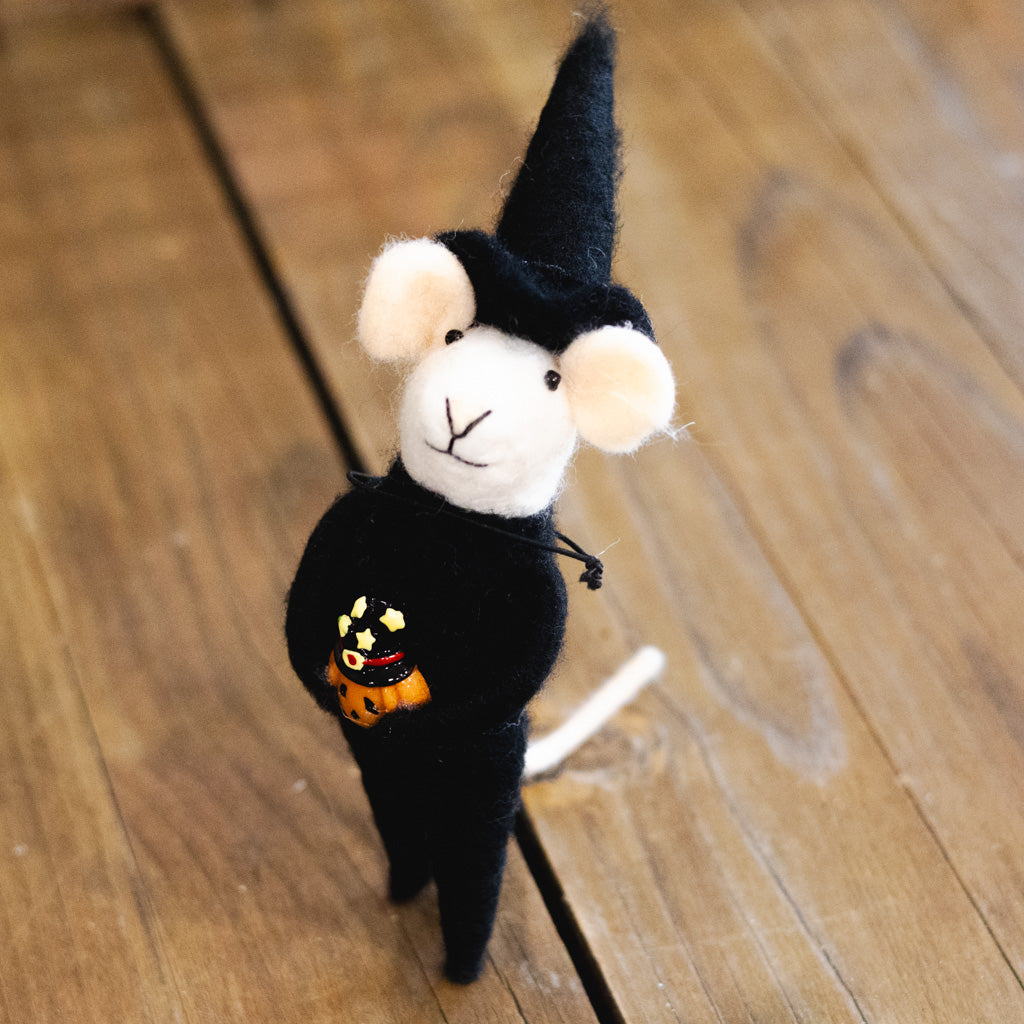 Wool Felt Halloween Mouse with Pumpkin