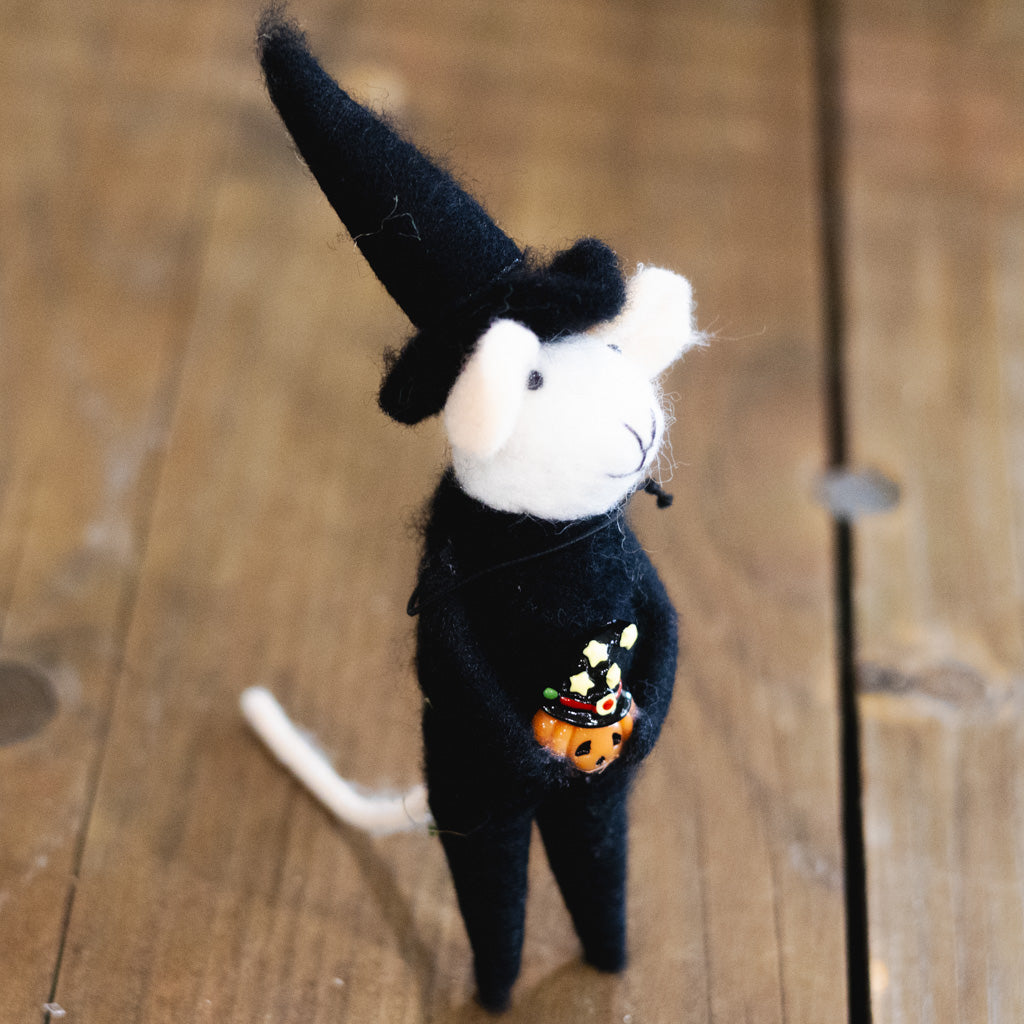 Wool Felt Halloween Mouse with Pumpkin