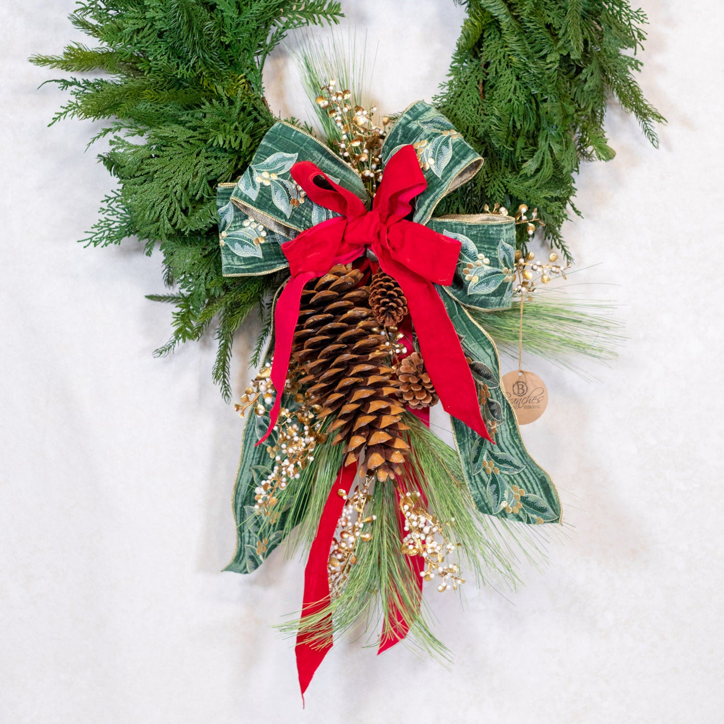 Gilded Mistletoe Bow Bough