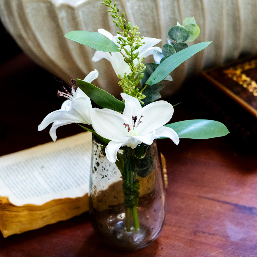 Lily Petite Bouquet