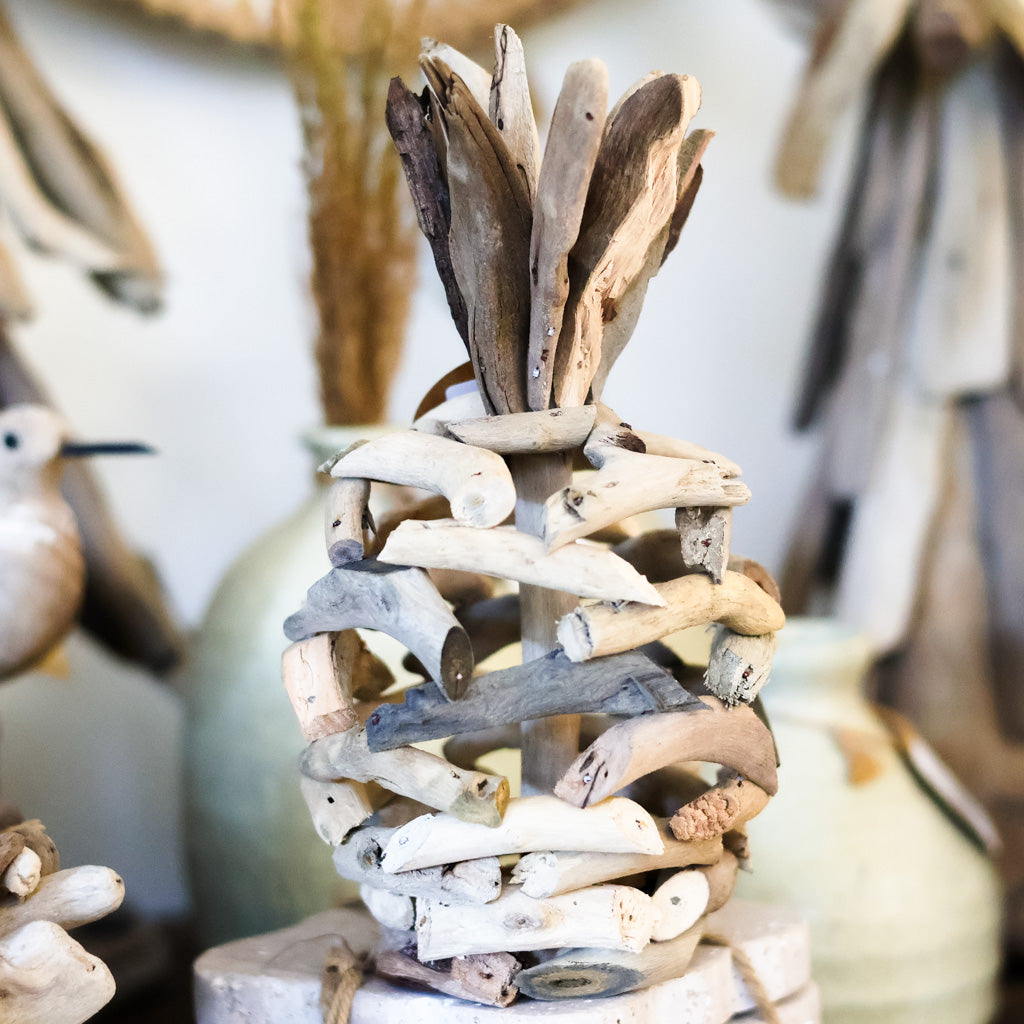 Driftwood Pineapple