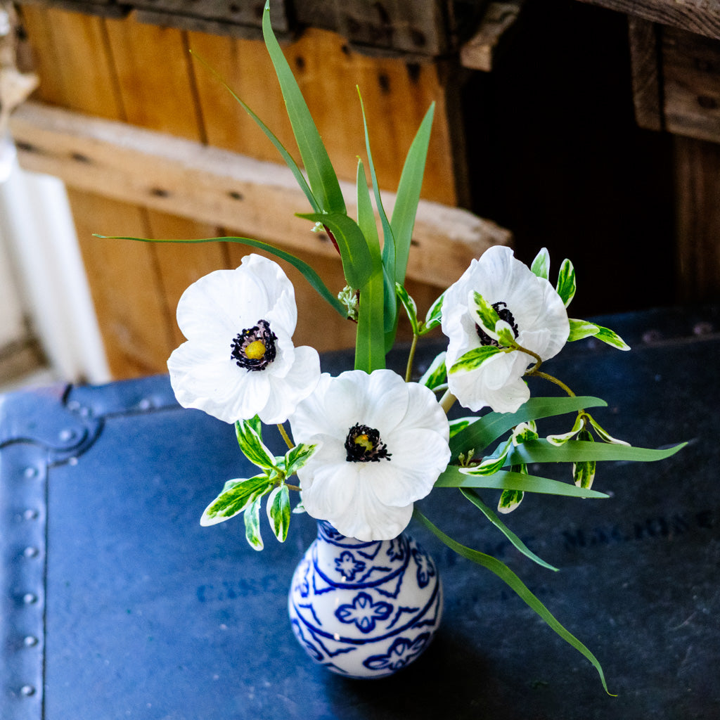 Anemone Petite Bouquet
