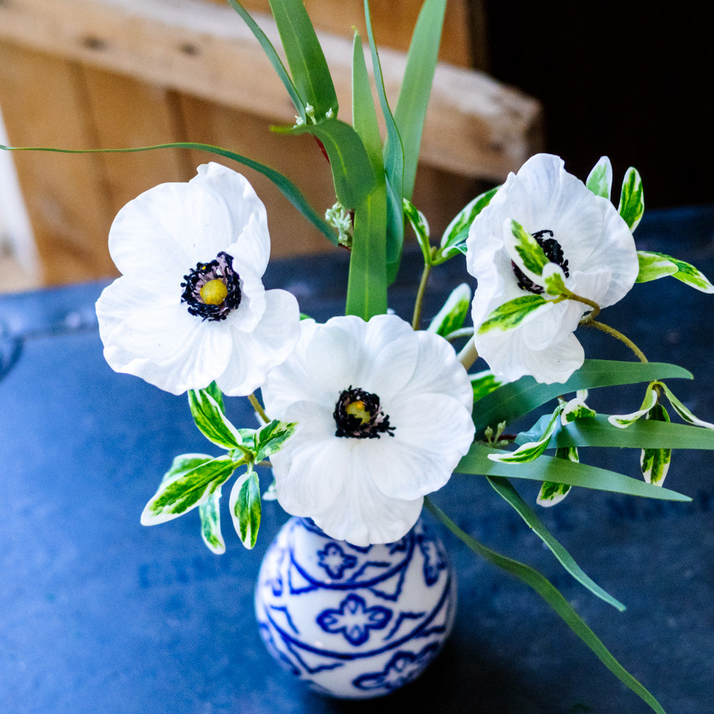 Anemone Petite Bouquet