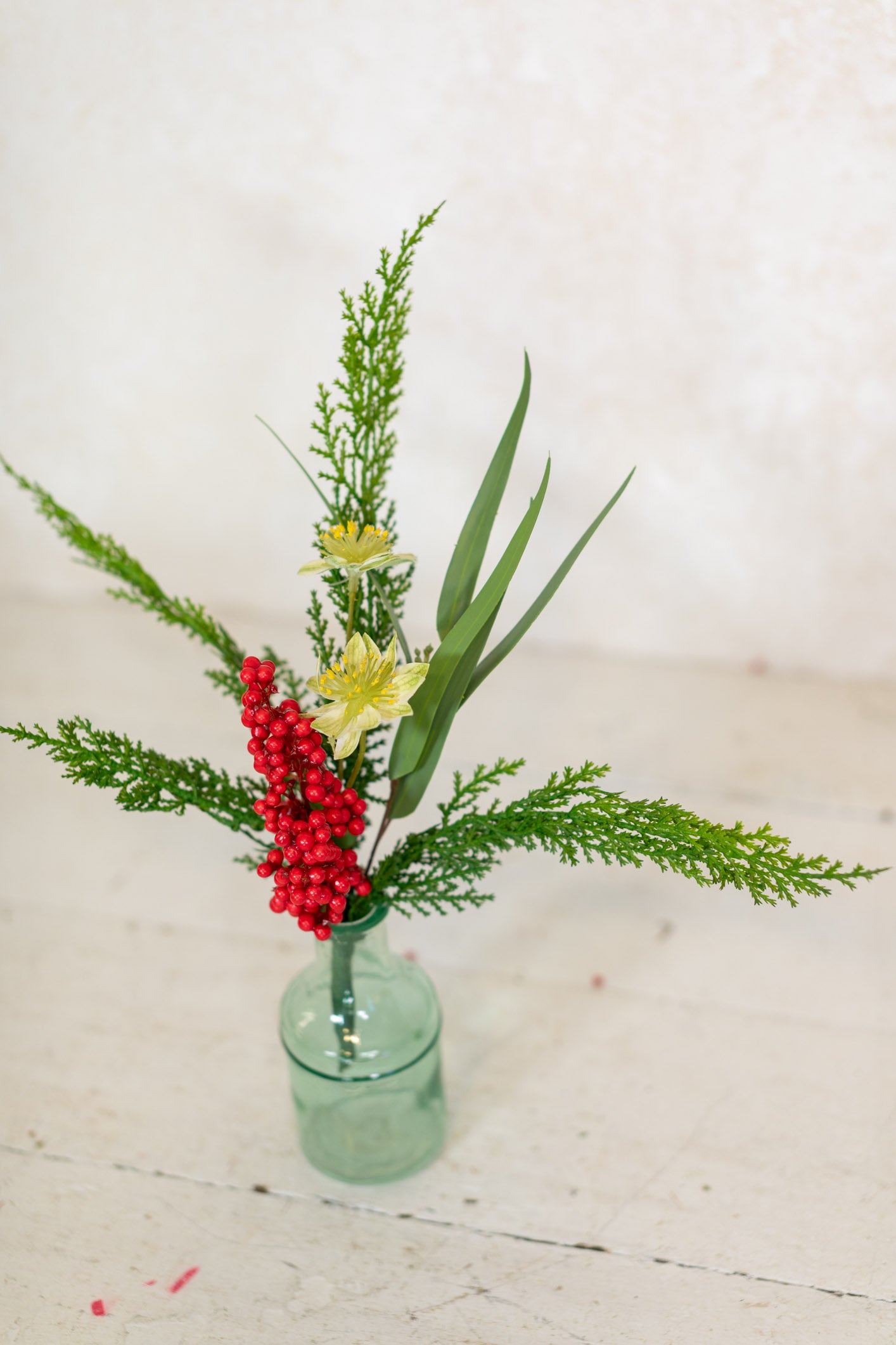 Holiday Armeria Mini Bouquet