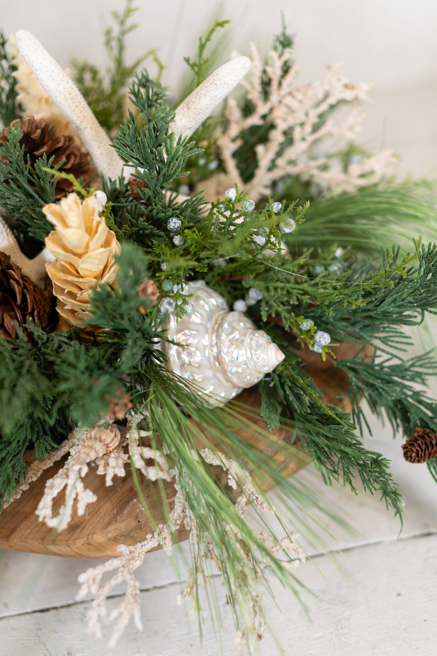 Seasons Starfish Round Centerpiece Drop-In