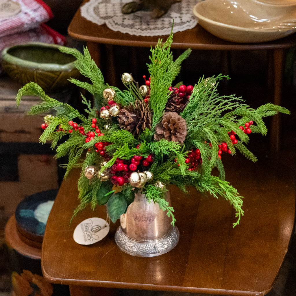 North Pole Bouquet Drop In