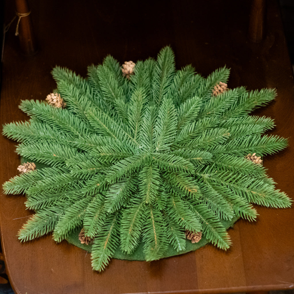 Green Pine Cone Placemat Round
