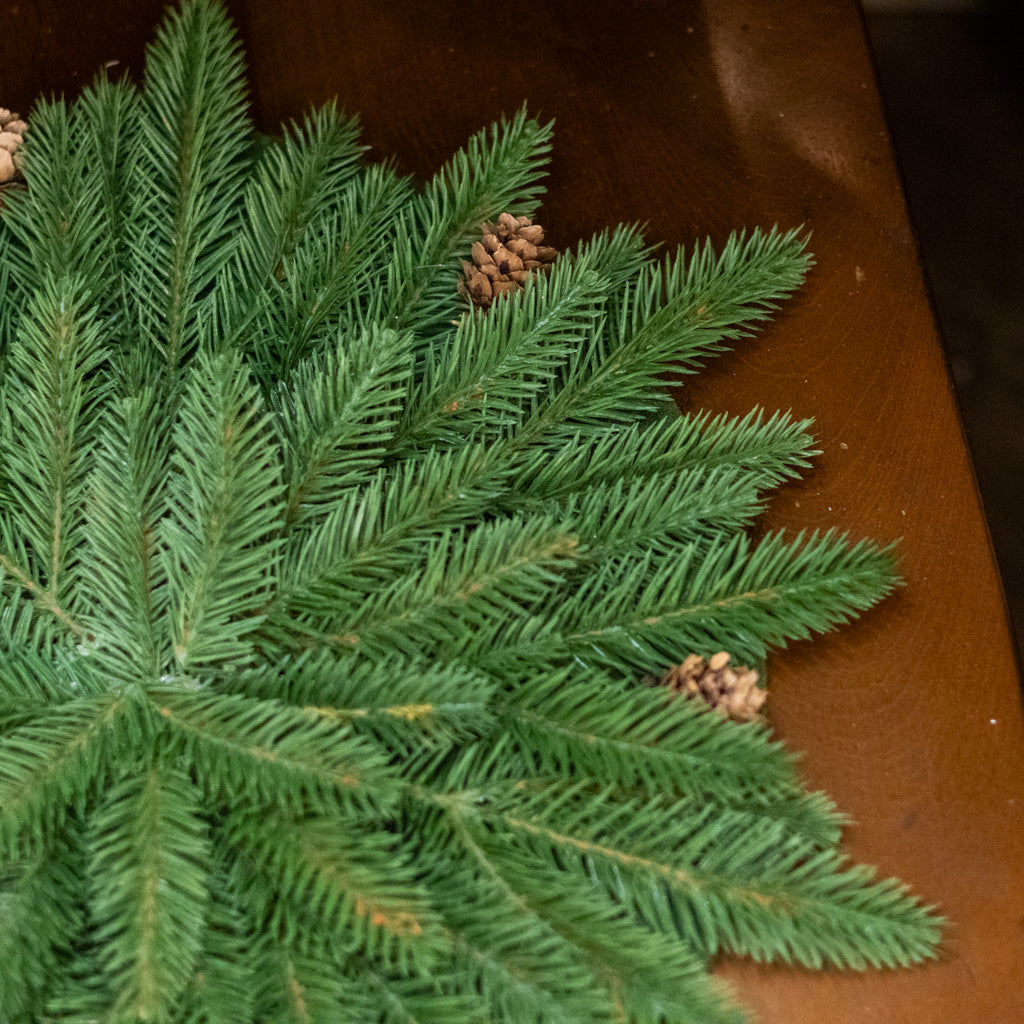Green Pine Cone Placemat Round
