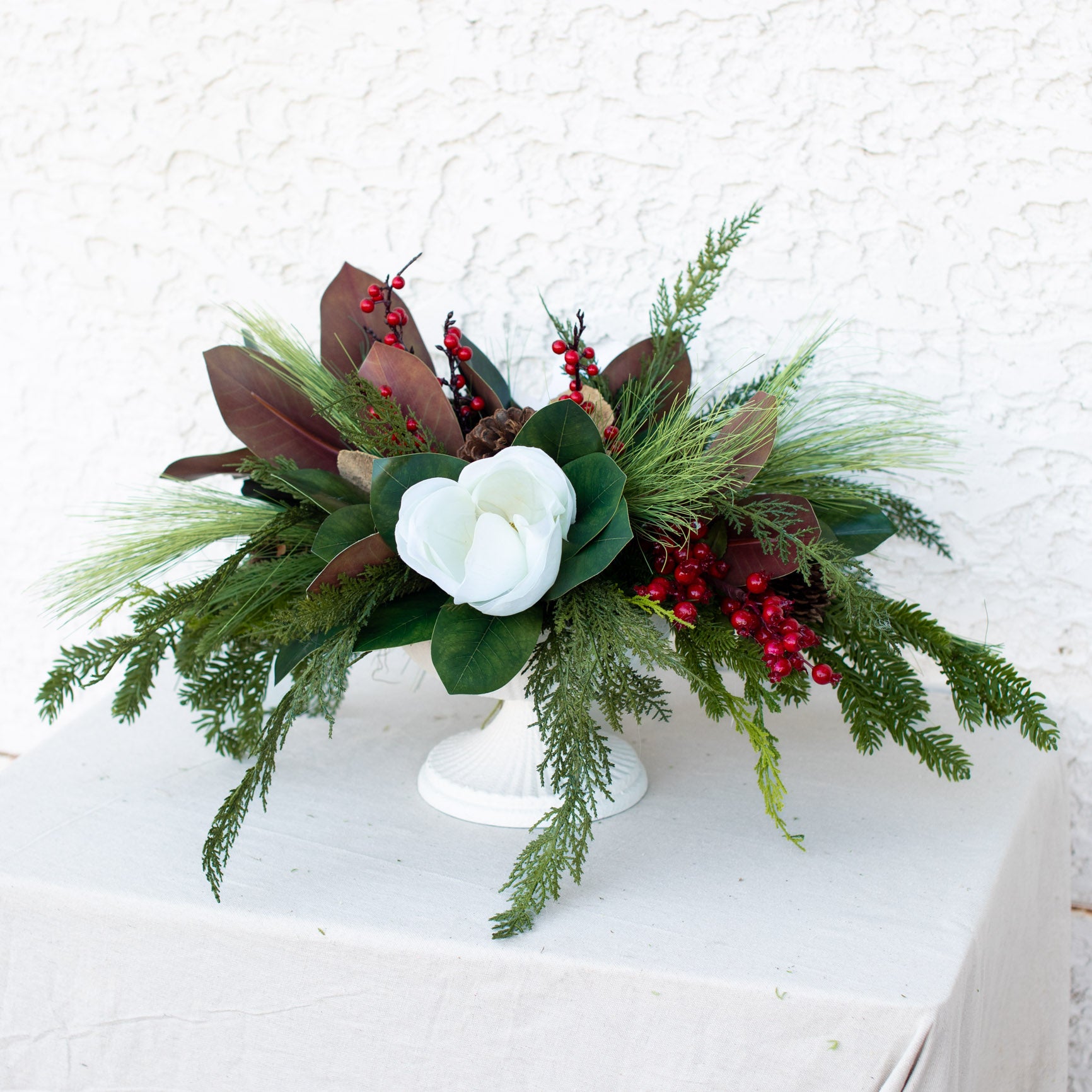 Sea Pines Holiday Centerpiece Drop In