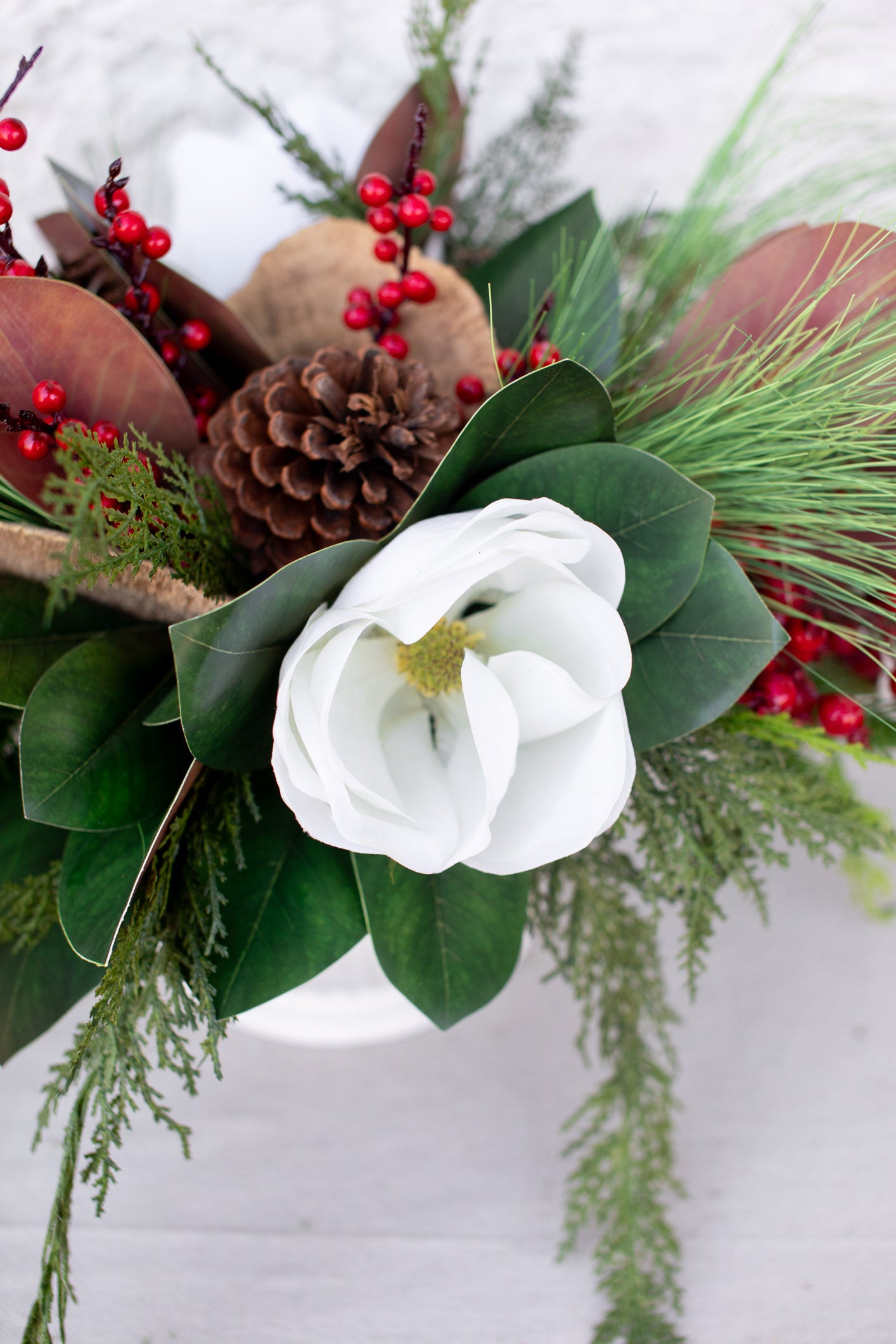 Sea Pines Holiday Centerpiece Drop In
