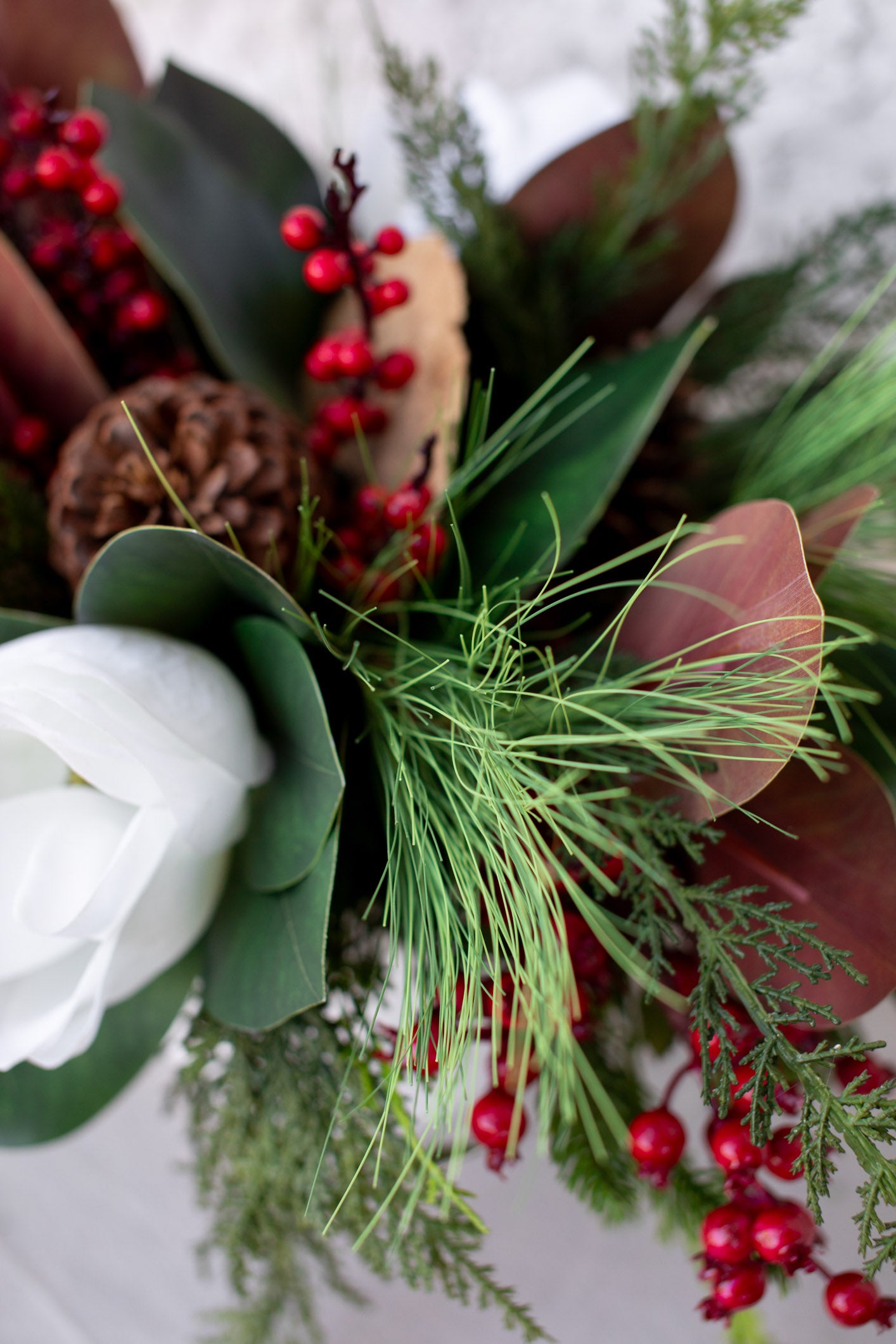 Sea Pines Holiday Centerpiece Drop In