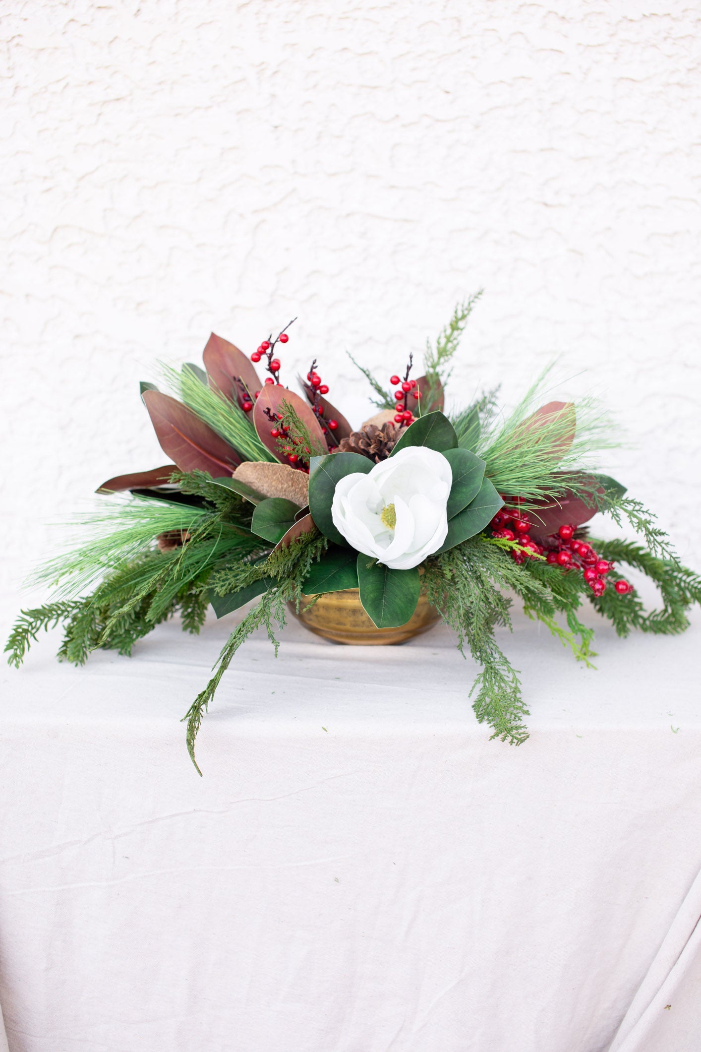 Sea Pines Holiday Centerpiece Drop In
