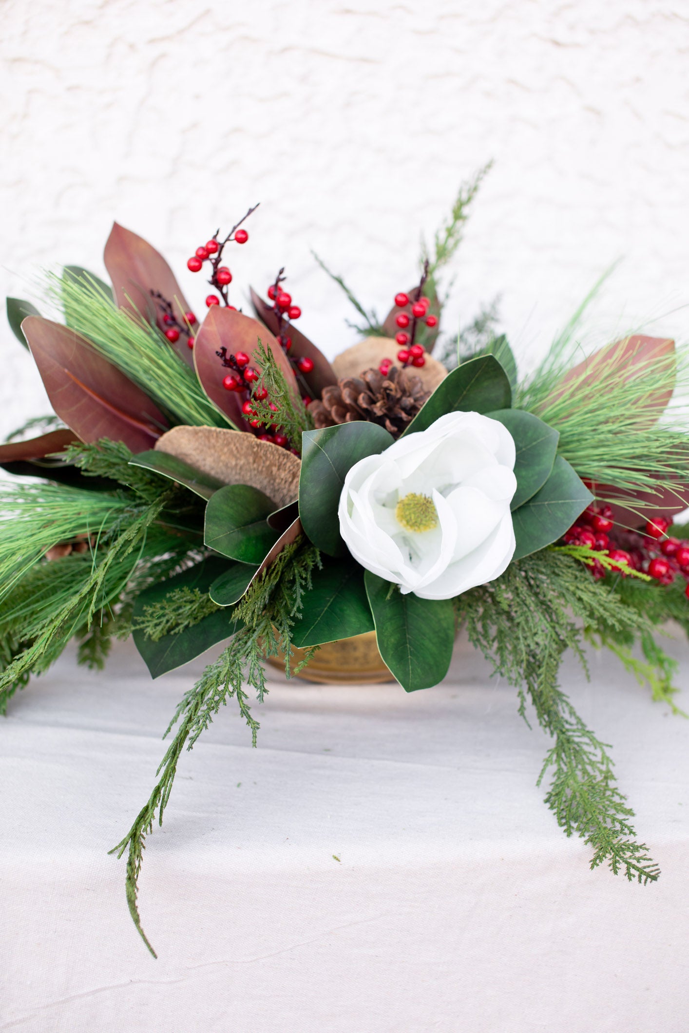 Sea Pines Holiday Centerpiece Drop In