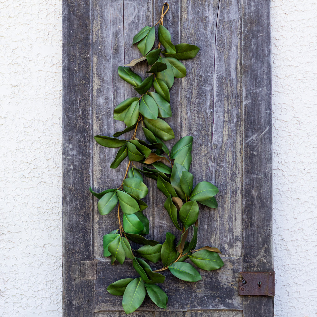 5 ft. Magnolia Garland