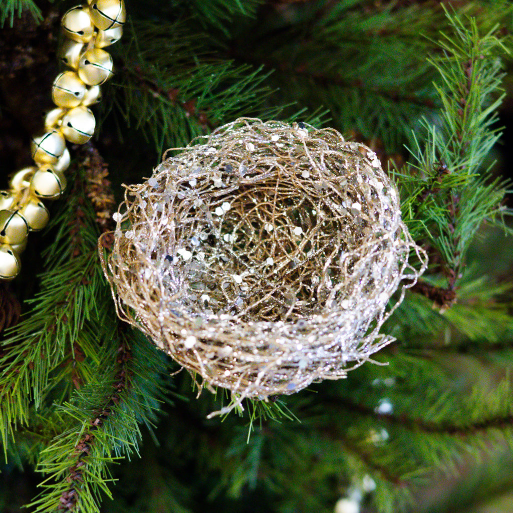 Metallic Glitter Nest
