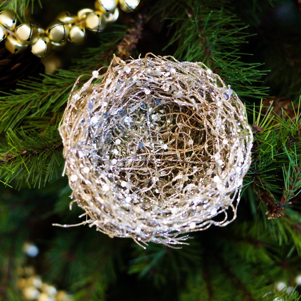 Metallic Glitter Nest